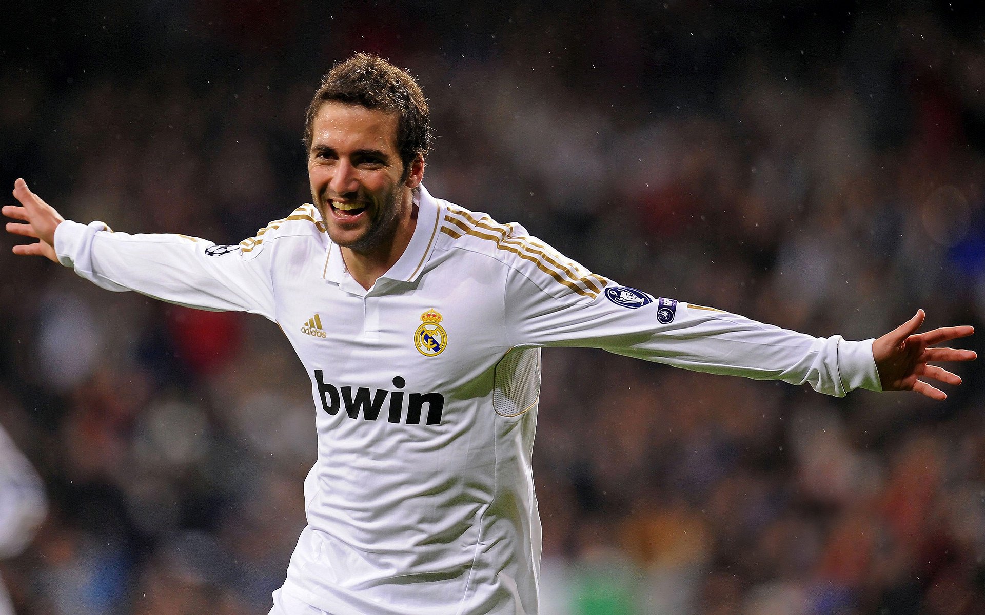 独立队战术调整见成效,独立战队2