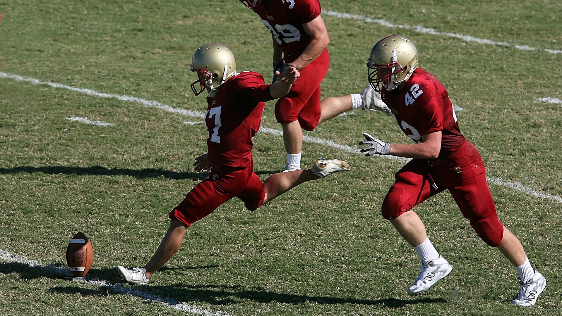 开云APP-欧洲经典：银石赛道的魅力，银石国际赛道